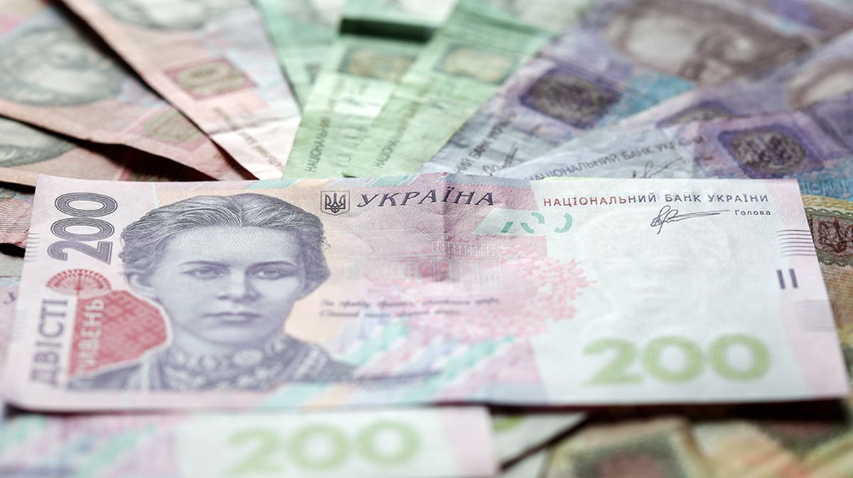 deputati-ukrali-bolee-5-mln-griven