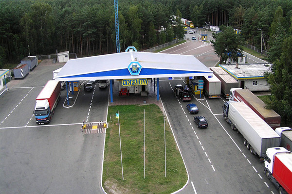 francyz-s-avtomatom-zaderzhan-na-lvovshine
