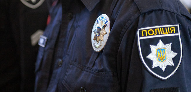 gbr-v-mukachevo-troe-politseyskih-izbili-semeynuyu-paru