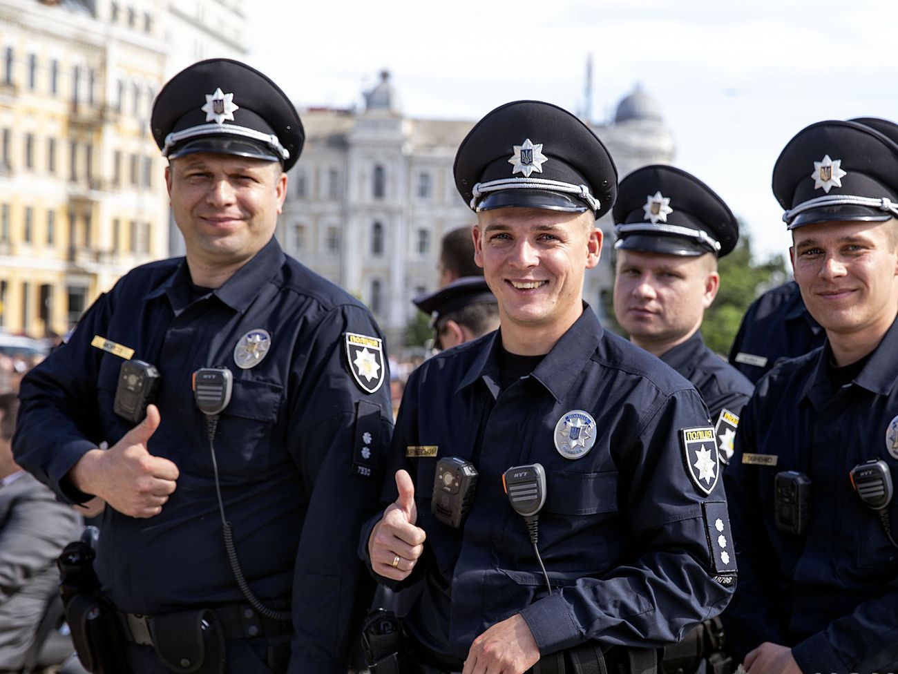 politseiskie-izbivali-nezakonno-zaderzhannyx-na-volini