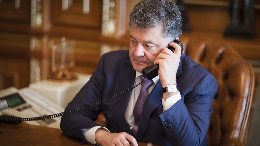 poroshenko-materitsja-audiozapis-derkacha-iz-kabineta-na-bankovoj-video