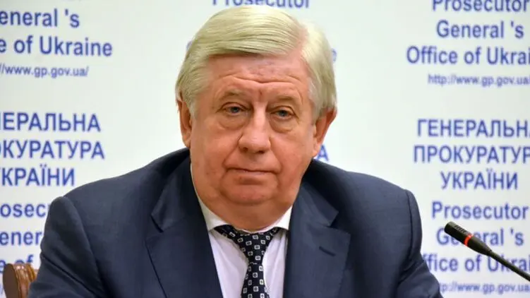 shokin-napisal-knigu-o-bajdene-v-nej-korruptsiya-pokushenie-i-slugi-naroda