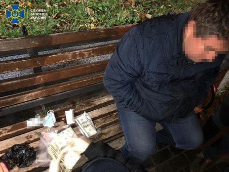 v-rovno-prodavali-dolzhnosti-v-podrazdeleniyah-policii-ih-ocenivali-v-summy-ot-50-tys-do-500-tys-sbu