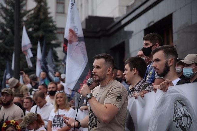 veterany_polka_azov_pod_ofisom_prezidenta_trebovali_prinyat_zakon_o_kollaboratsionistah